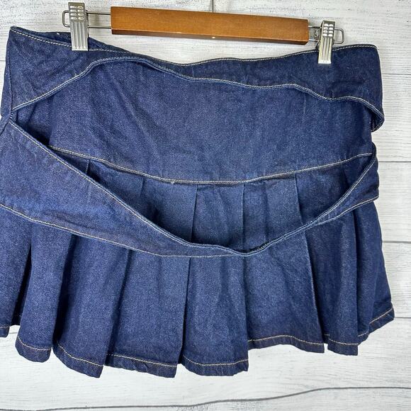 Cider Womens size Large Denim Ruffle Hem Micro Mini Skort Skirt - Picture 3 of 8